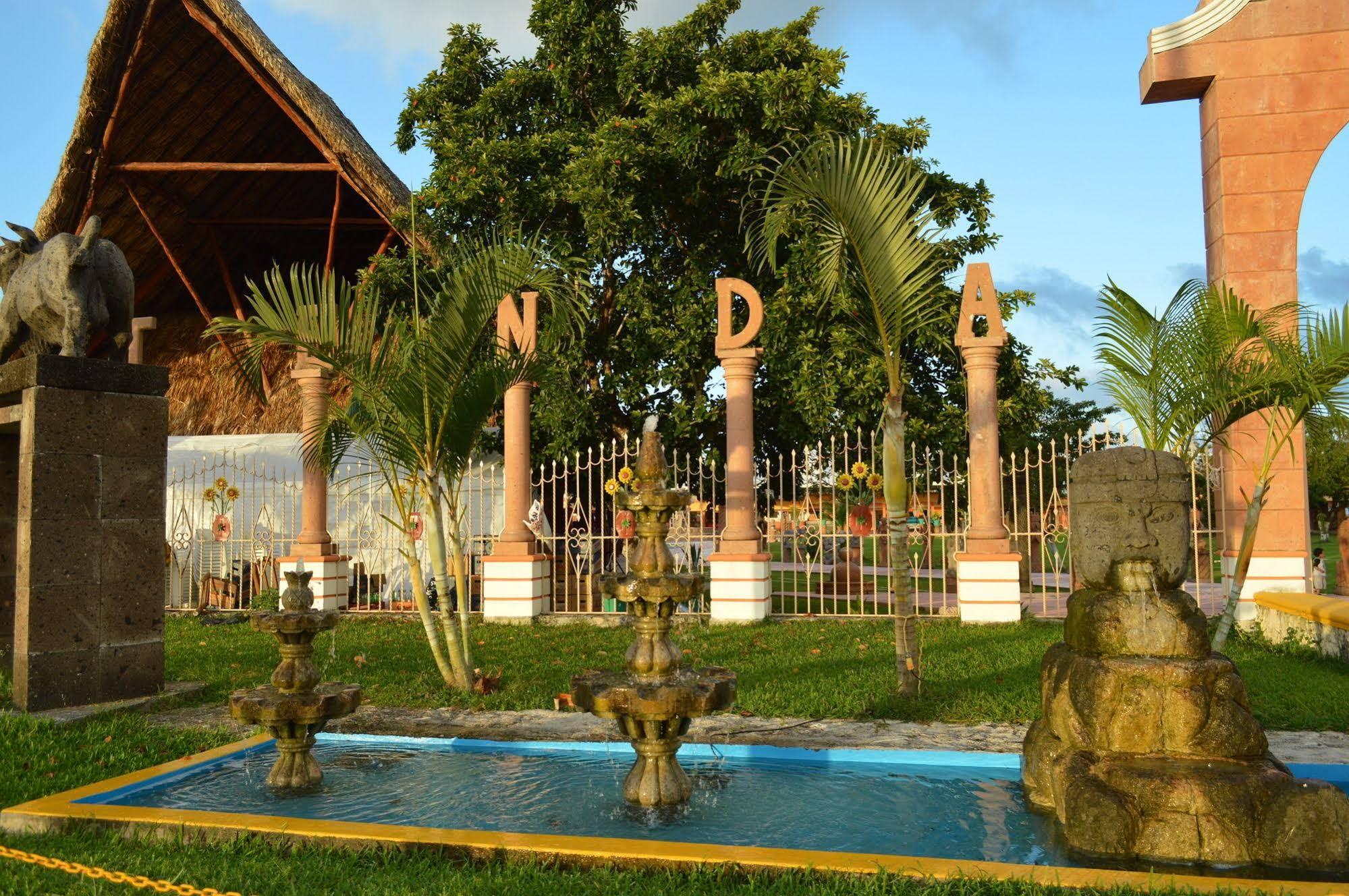 Hotel Hacienda Ixtlan كوزوميل المظهر الخارجي الصورة