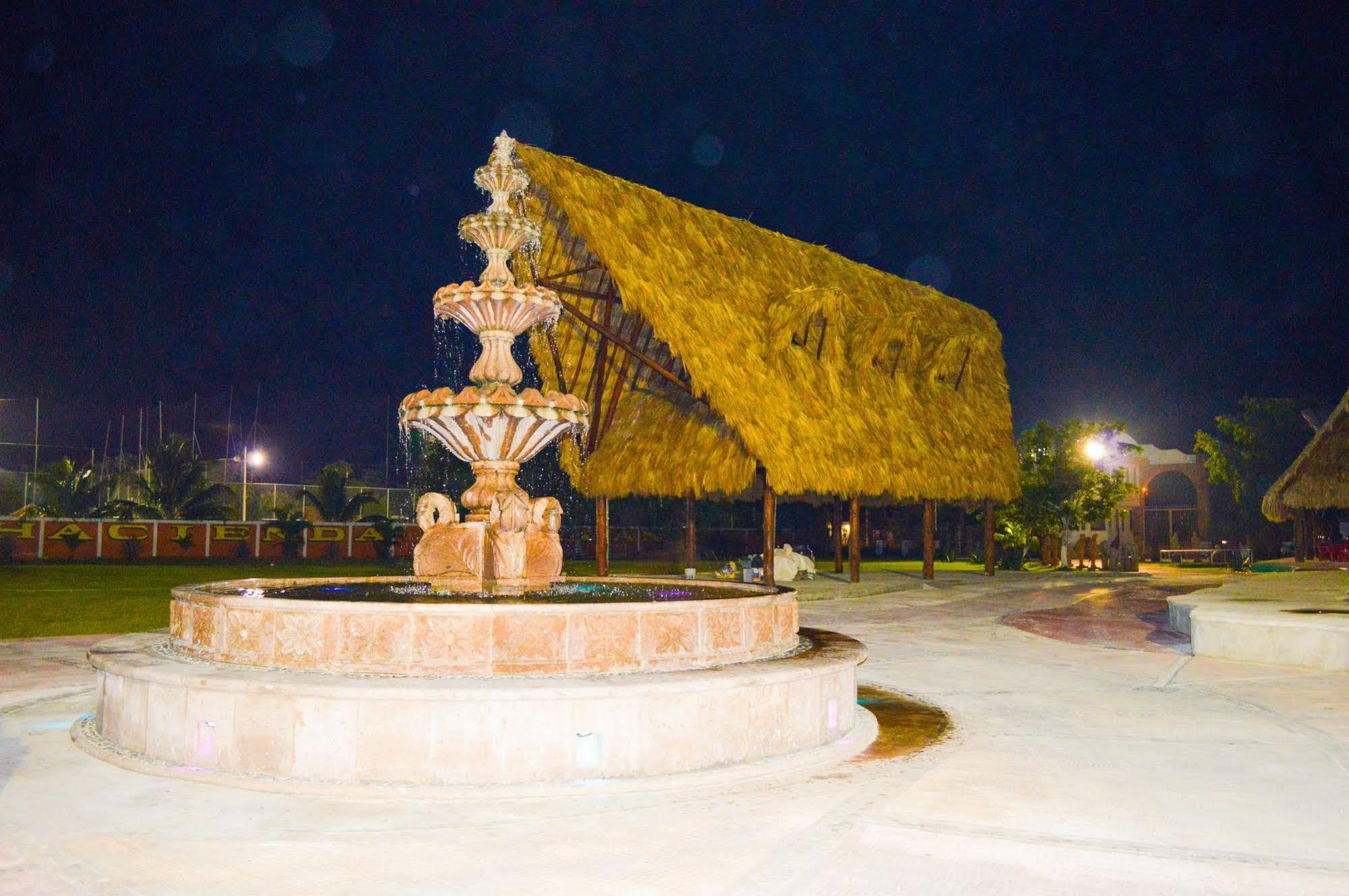 Hotel Hacienda Ixtlan كوزوميل المظهر الخارجي الصورة