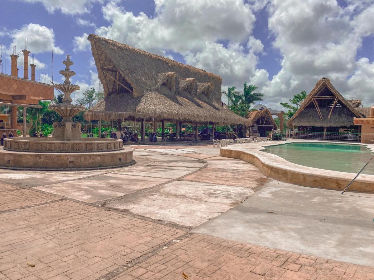 Hotel Hacienda Ixtlan كوزوميل المظهر الخارجي الصورة