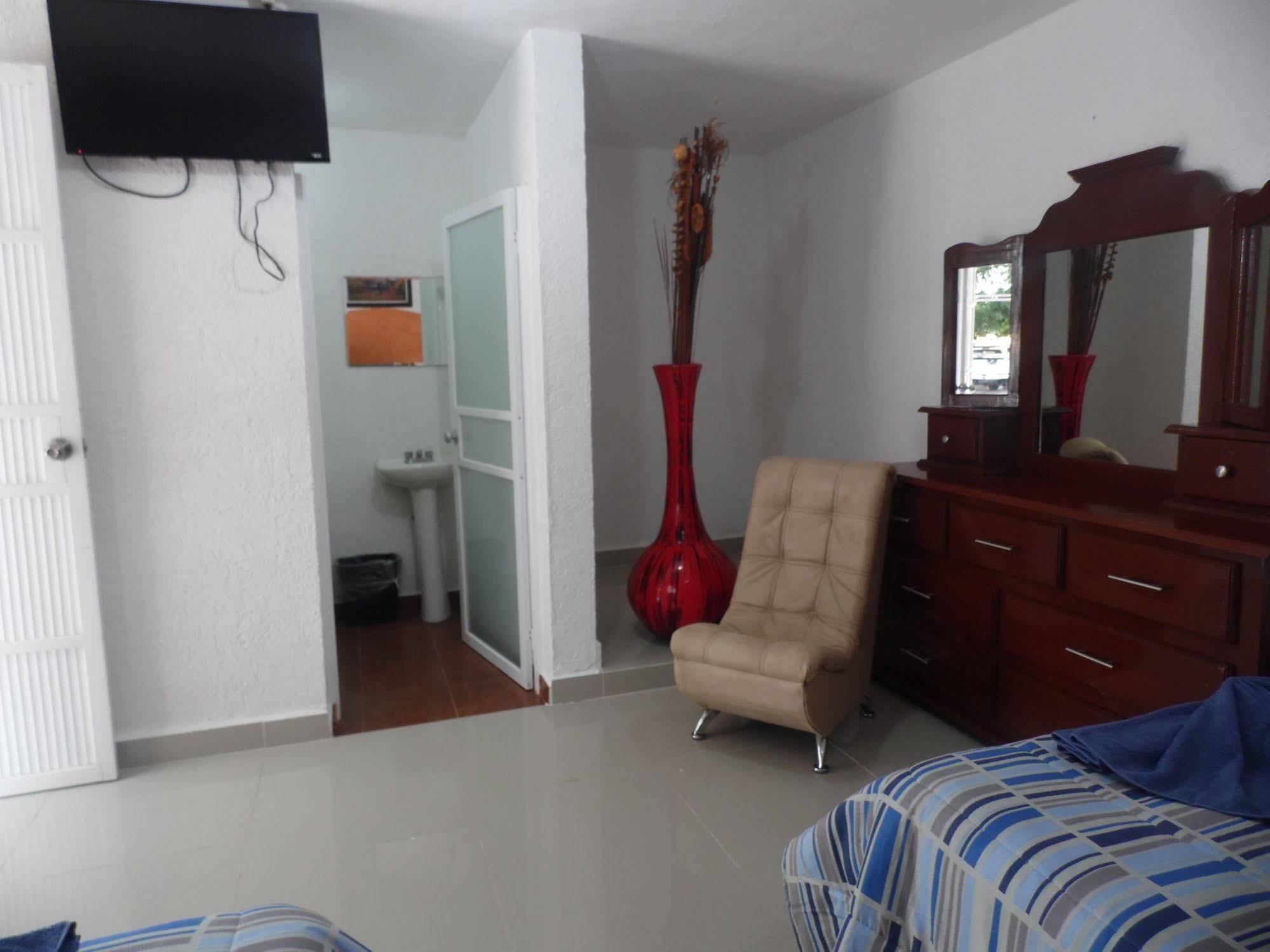Hotel Hacienda Ixtlan كوزوميل المظهر الخارجي الصورة