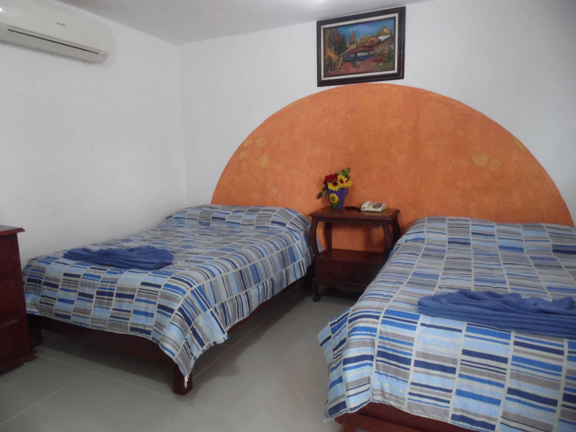 Hotel Hacienda Ixtlan كوزوميل المظهر الخارجي الصورة