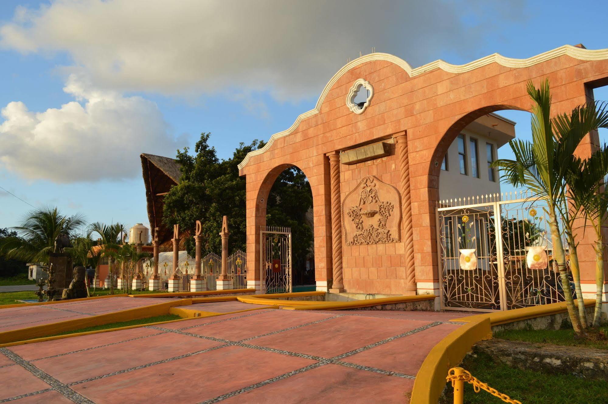 Hotel Hacienda Ixtlan كوزوميل المظهر الخارجي الصورة