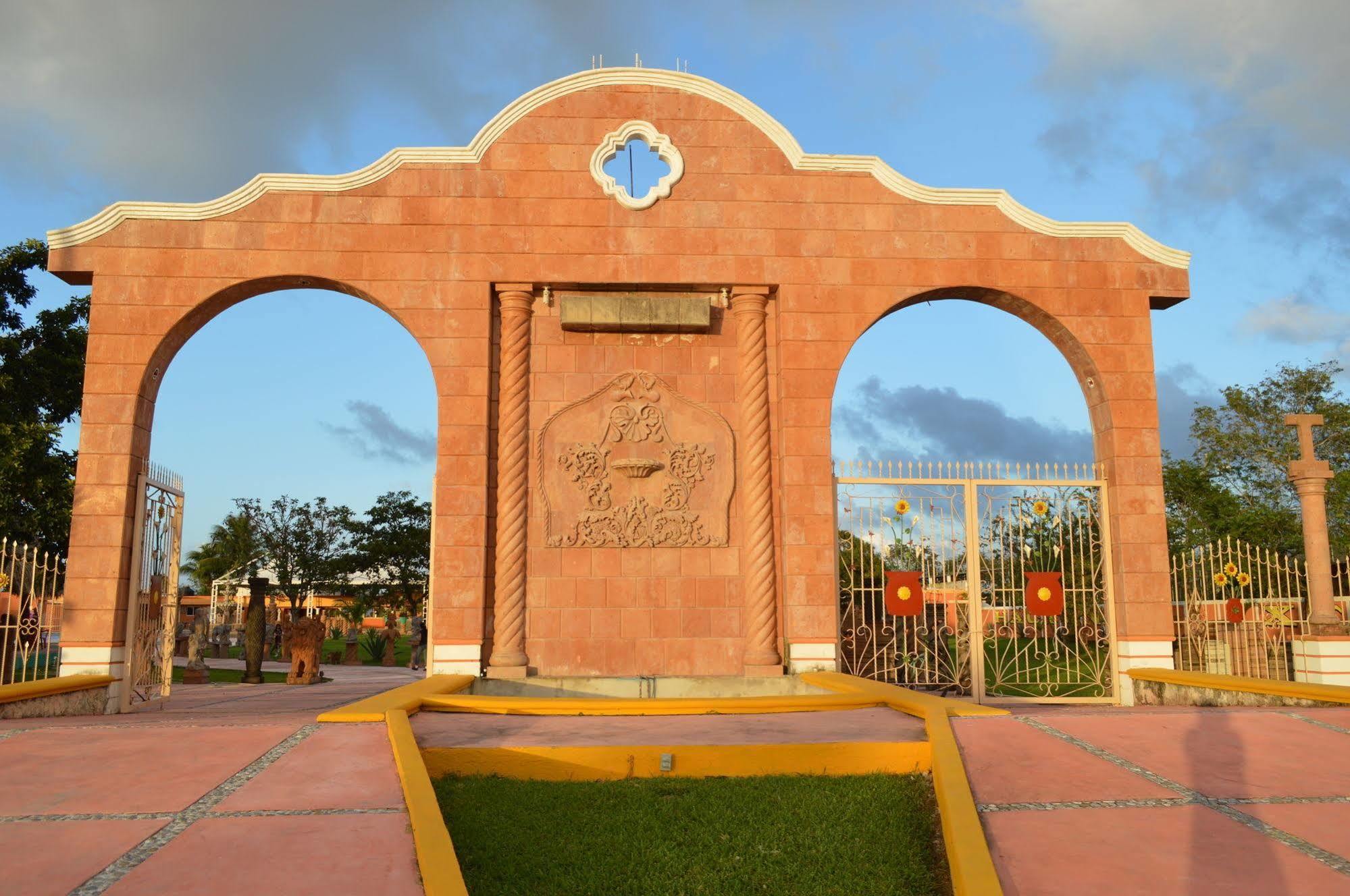 Hotel Hacienda Ixtlan كوزوميل المظهر الخارجي الصورة